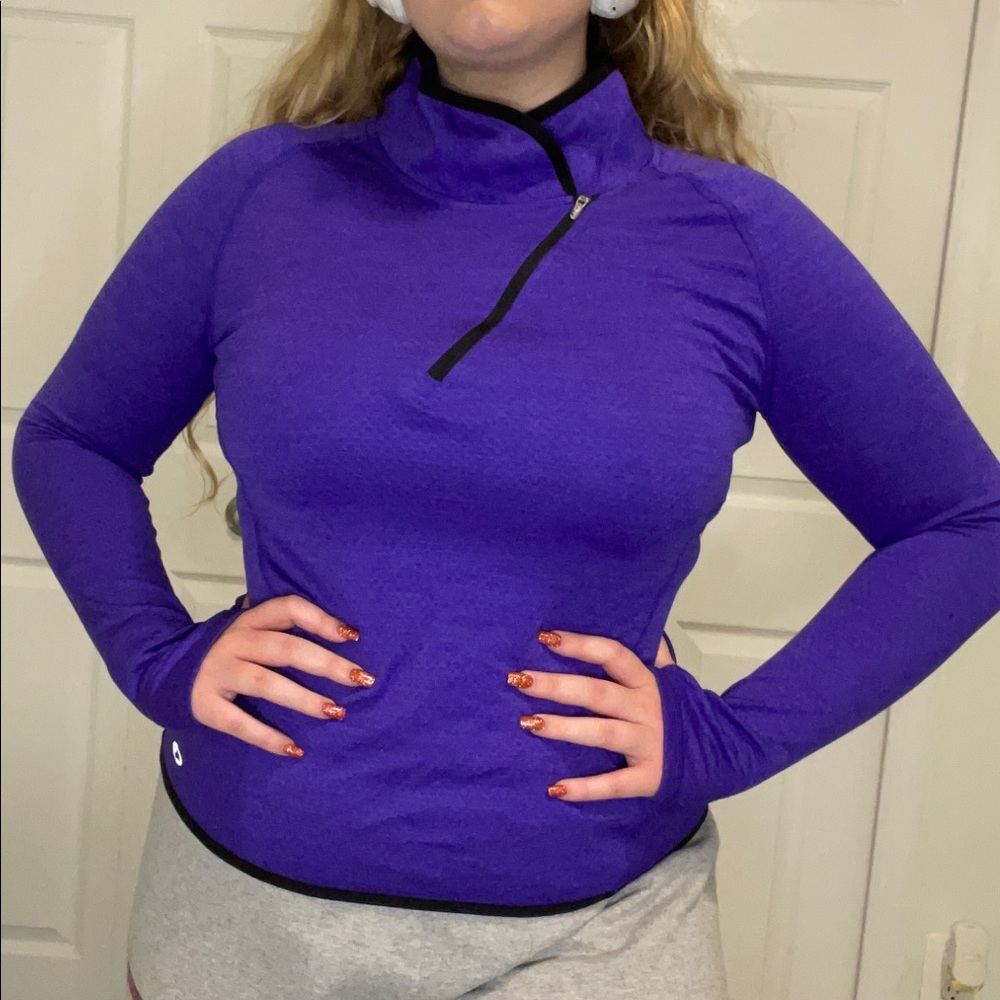 Asymmetric Zip Mock-neck Active Shirt